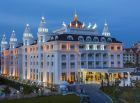 SIDE ROYAL PALACE