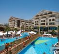 CRYSTAL PALACE LUXURY RESORT & SPA
