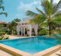 AHG HISIA NUNGWI EXPERIENCE HOTEL